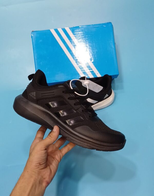 adidas sneaker vietnam made – super lightweight premium sneakers in pakistan