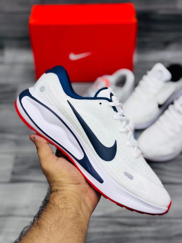 Nike Journey Run Shoes Price in Pakistan