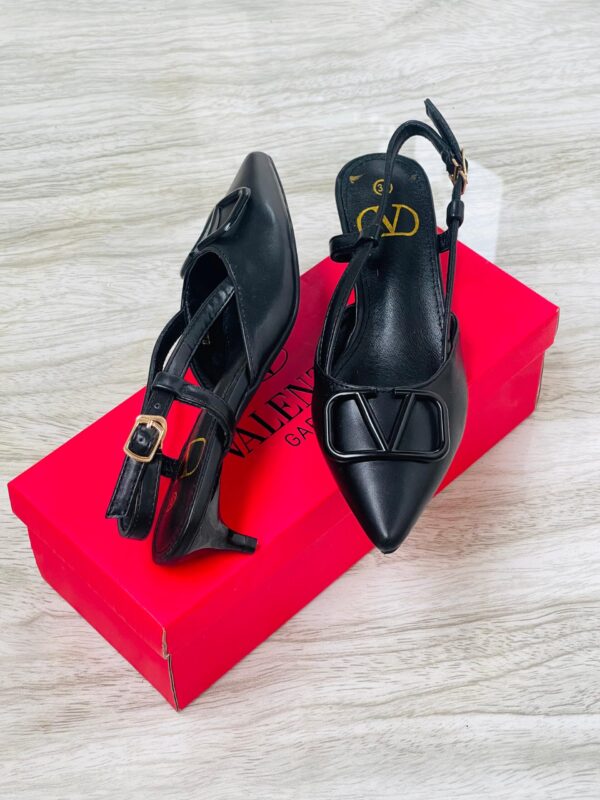 V Shape Heels in Pakistan