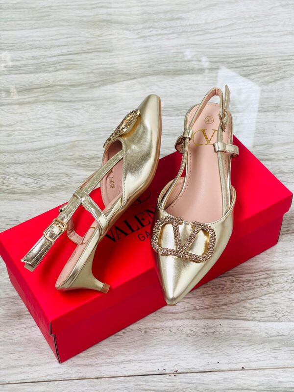 V Shape Heels in Pakistan